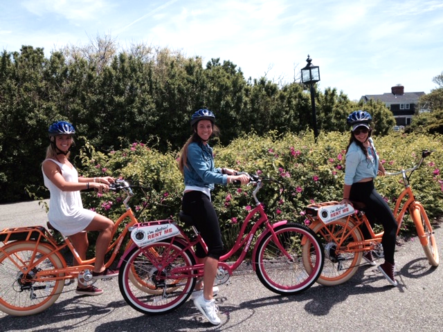 Friends on Pedego e-bike rentals in Cape Cod